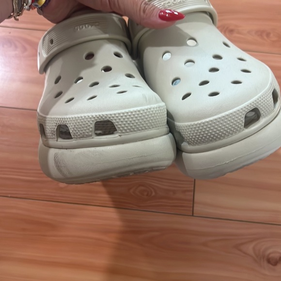 Crocs - Picture 2 of 6